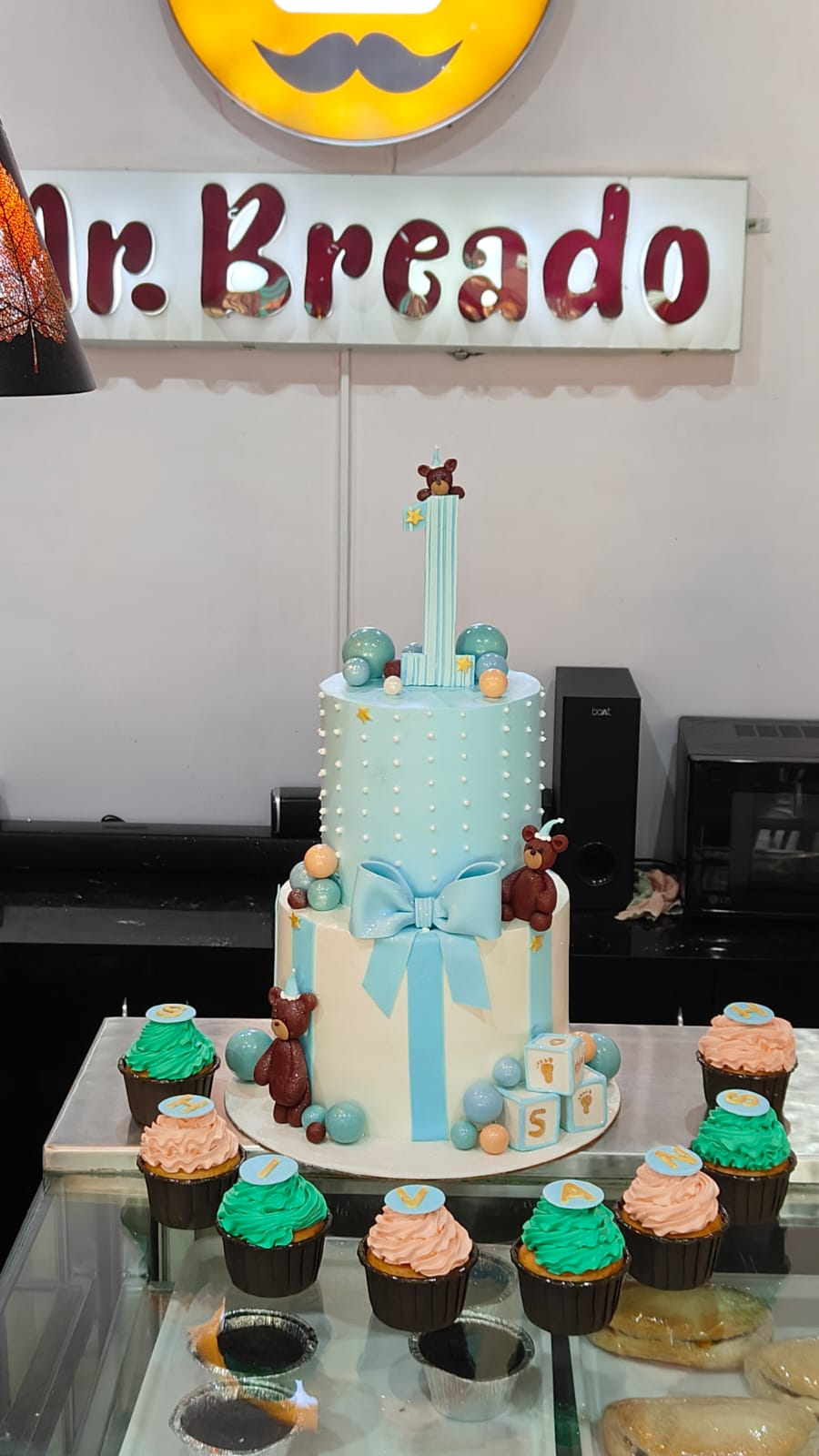 Teddy Bear Theme Cake